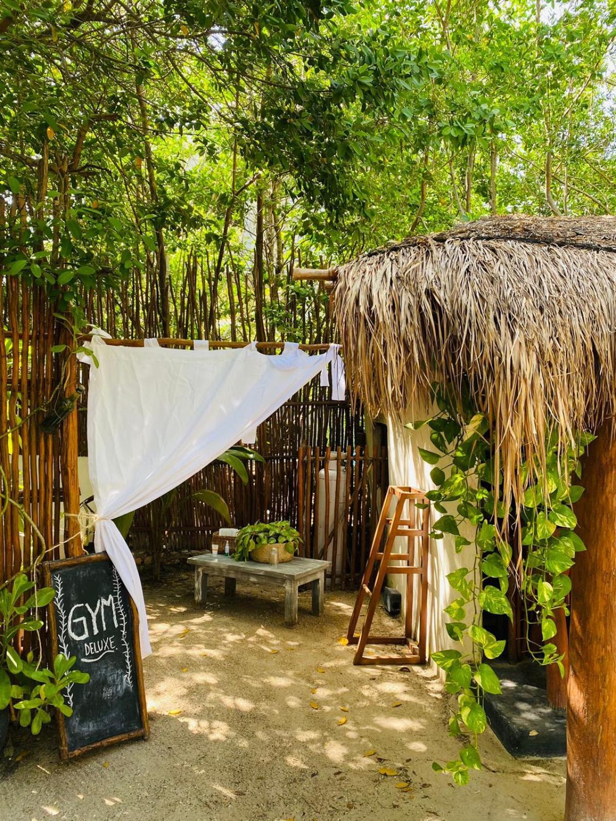 Holbox Deluxe Apartments Екстер'єр фото